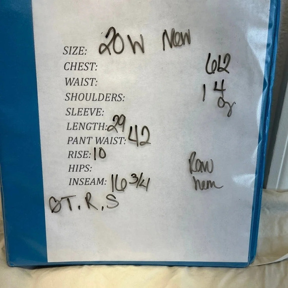 Democracy "Ab" technology Womens 20W White Shorts Raw Hem NEW - Picture 13 of 14